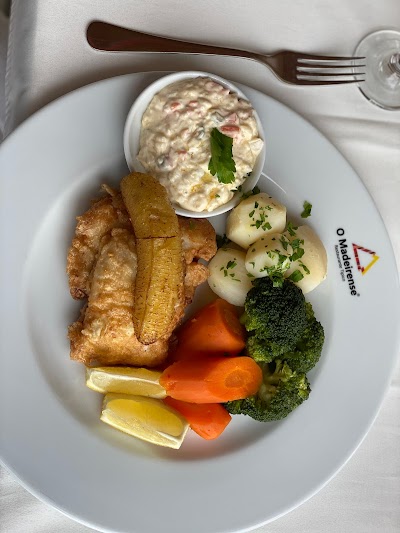Madeirense-Restaurante-Snack-bar-3-1.jpg